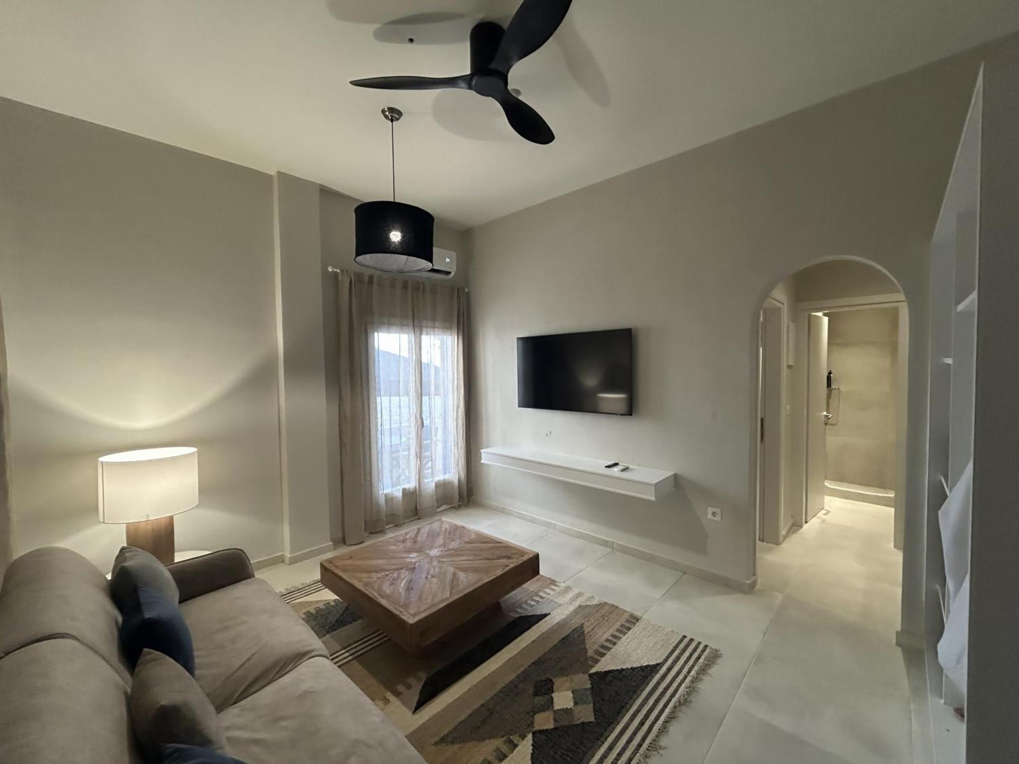 The Noverian Bios Santorini Boutique Hotel Fira  Pokoj fotografie